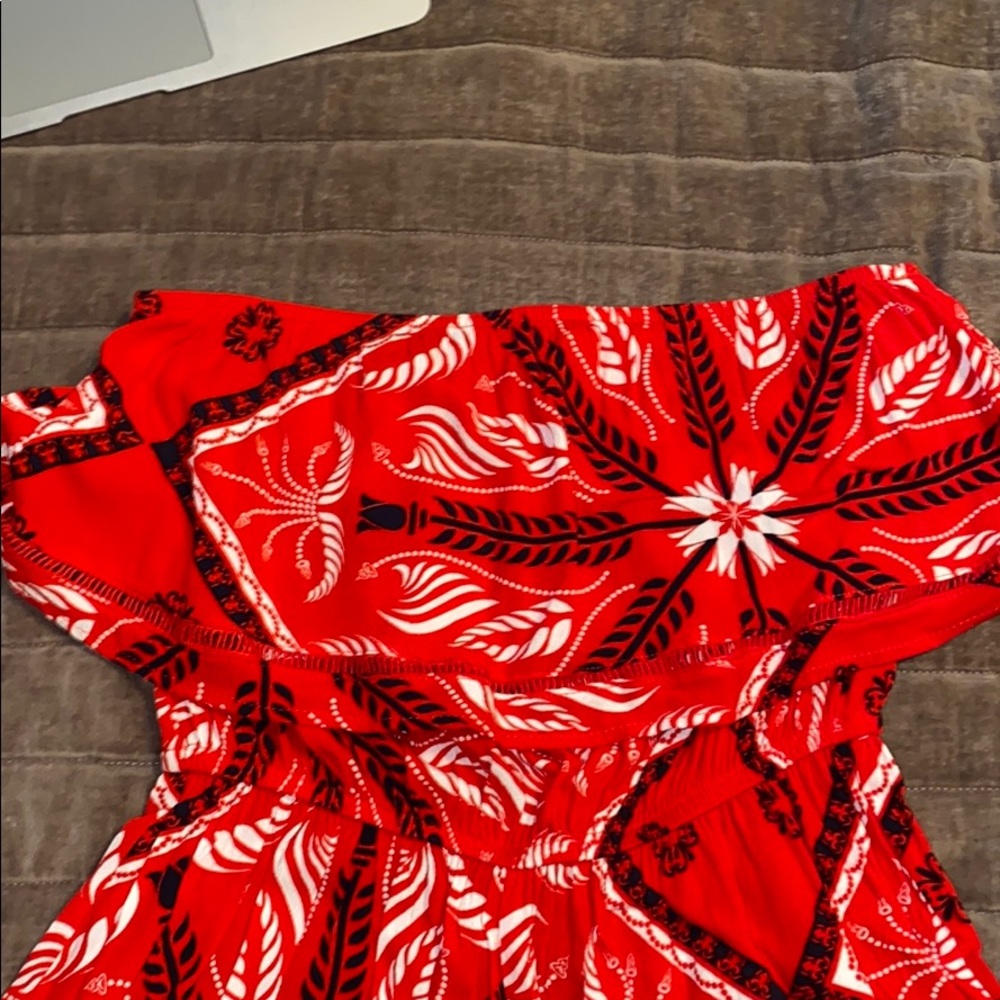 Red romper - Picture 2 of 4